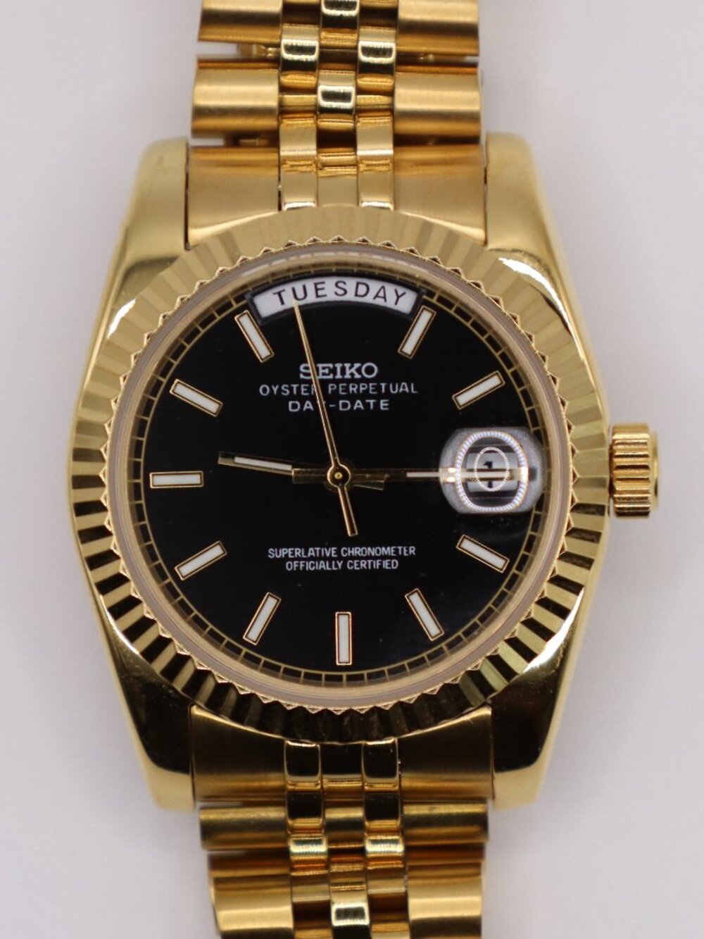Seiko Mod Day-Date Exhibition Watch – 36mm Automatic Luxury Timepiece - Picture 3 of 7